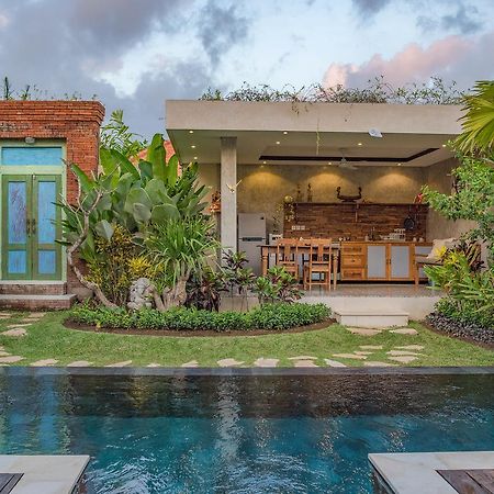 Kubu Kayu Villas Seminyak Buitenkant foto